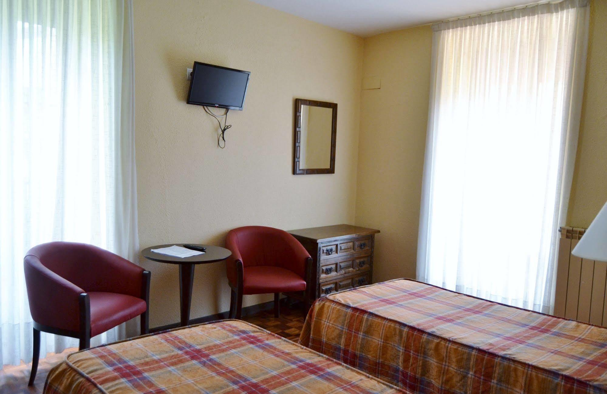 Hotel Termas De Liérganes Dış mekan fotoğraf