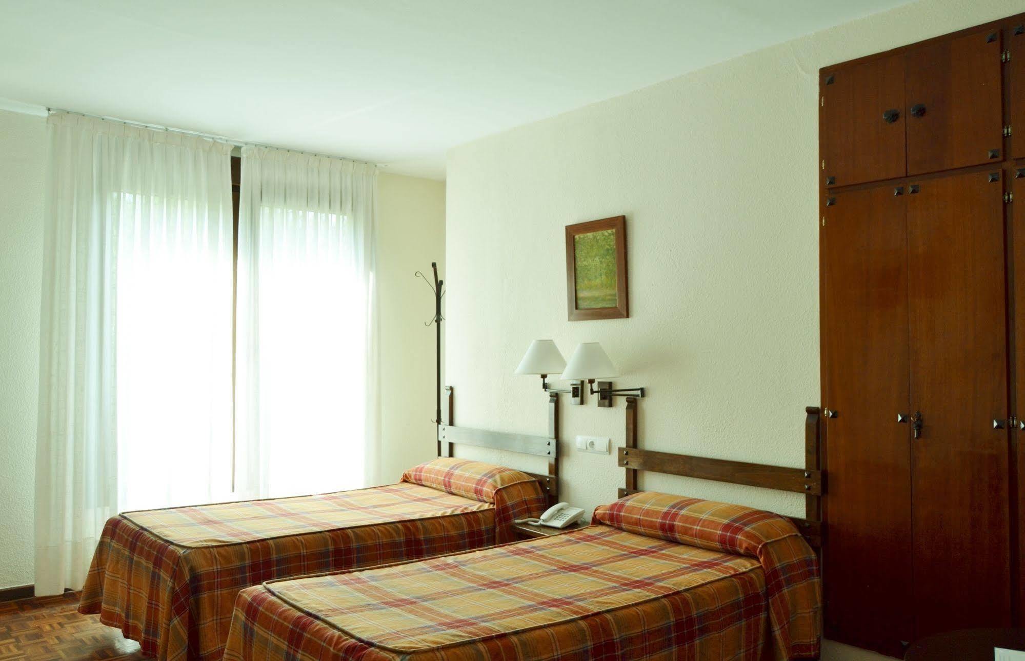 Hotel Termas De Liérganes Dış mekan fotoğraf